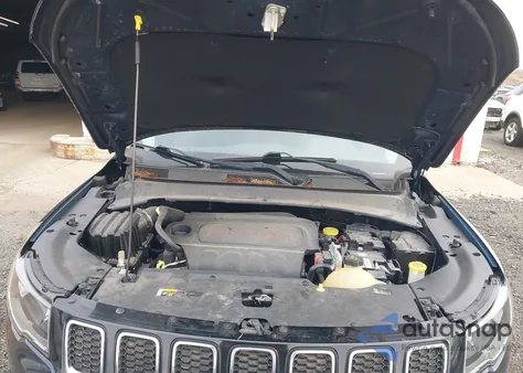 2018 Jeep Compass Sport 4X4 from USA, damaged, VIN 3C4NJDABXJT422842